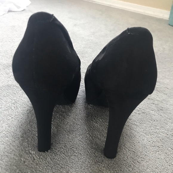 Black Velvet Open Toe - Picture 4 of 6